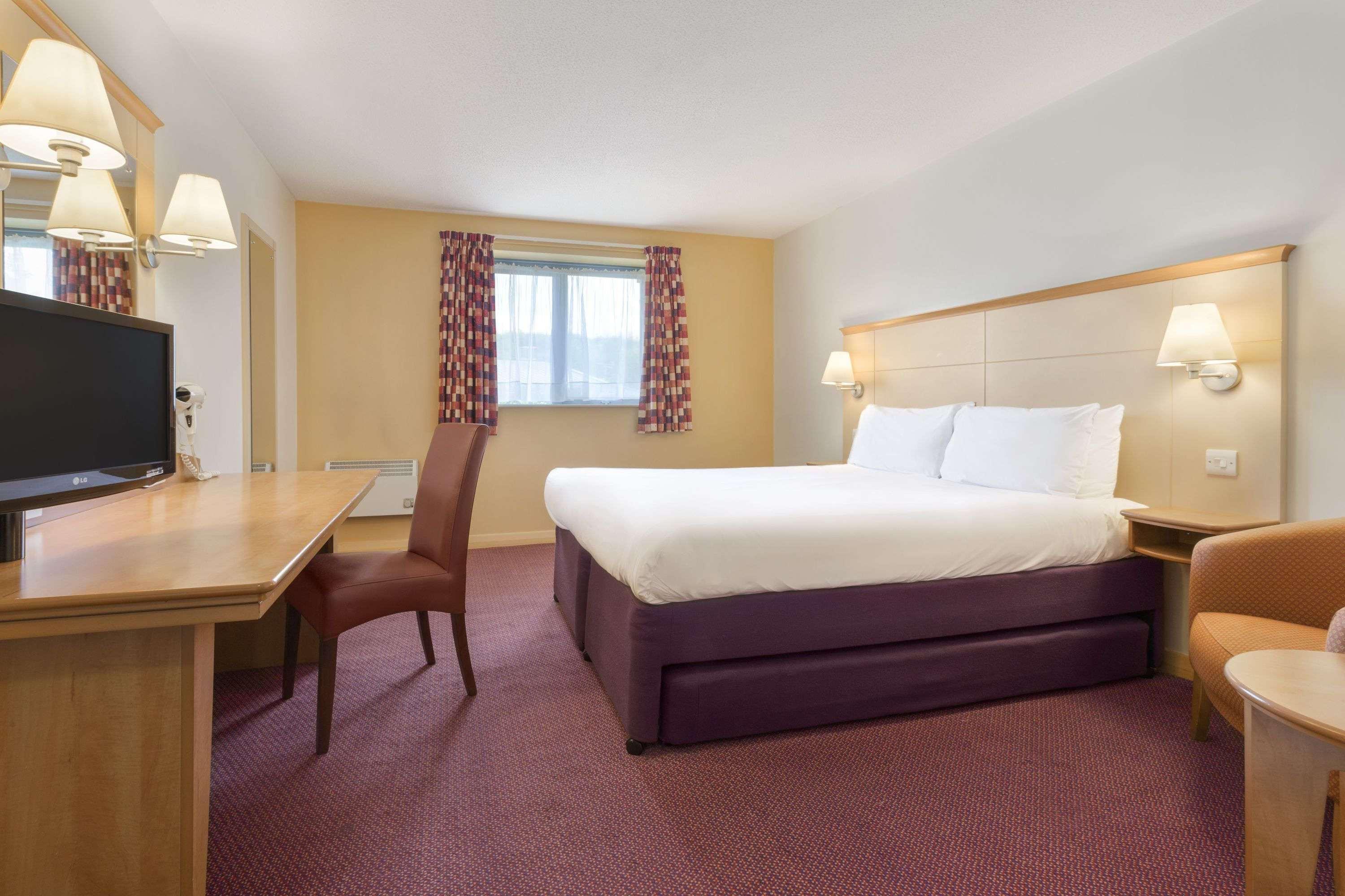 Days Inn Winchester Buitenkant foto