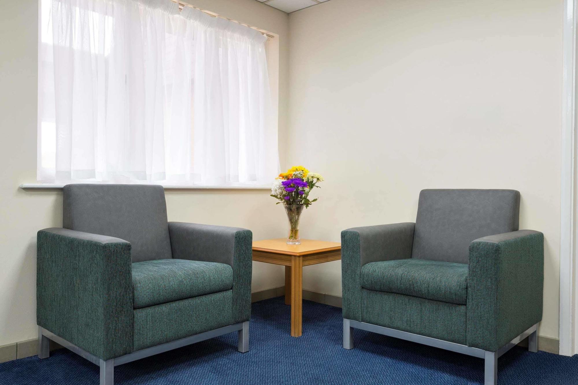 Days Inn Winchester Buitenkant foto